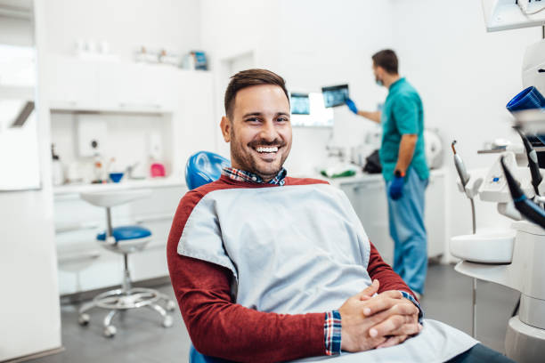 Best Emergency Dental Care  in Grand Mound, WA
